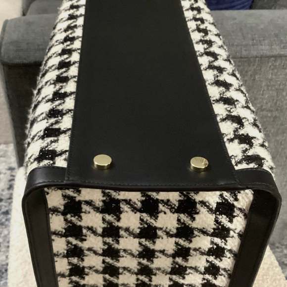 Kate Spade Black and Cream Houndstooth Manhattan - Picture 9 of 13